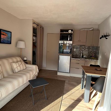 Studio Cosy En Bord De Mer Saint-Cyr-sur-Mer Exterior foto