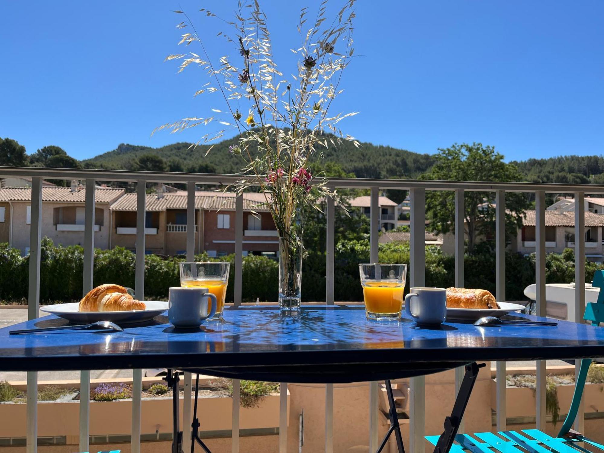 Studio Cosy En Bord De Mer Saint-Cyr-sur-Mer Exterior foto